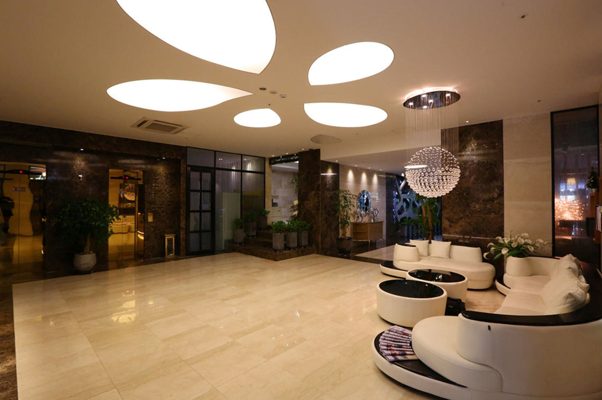 Bucheon Hotel מראה חיצוני תמונה
